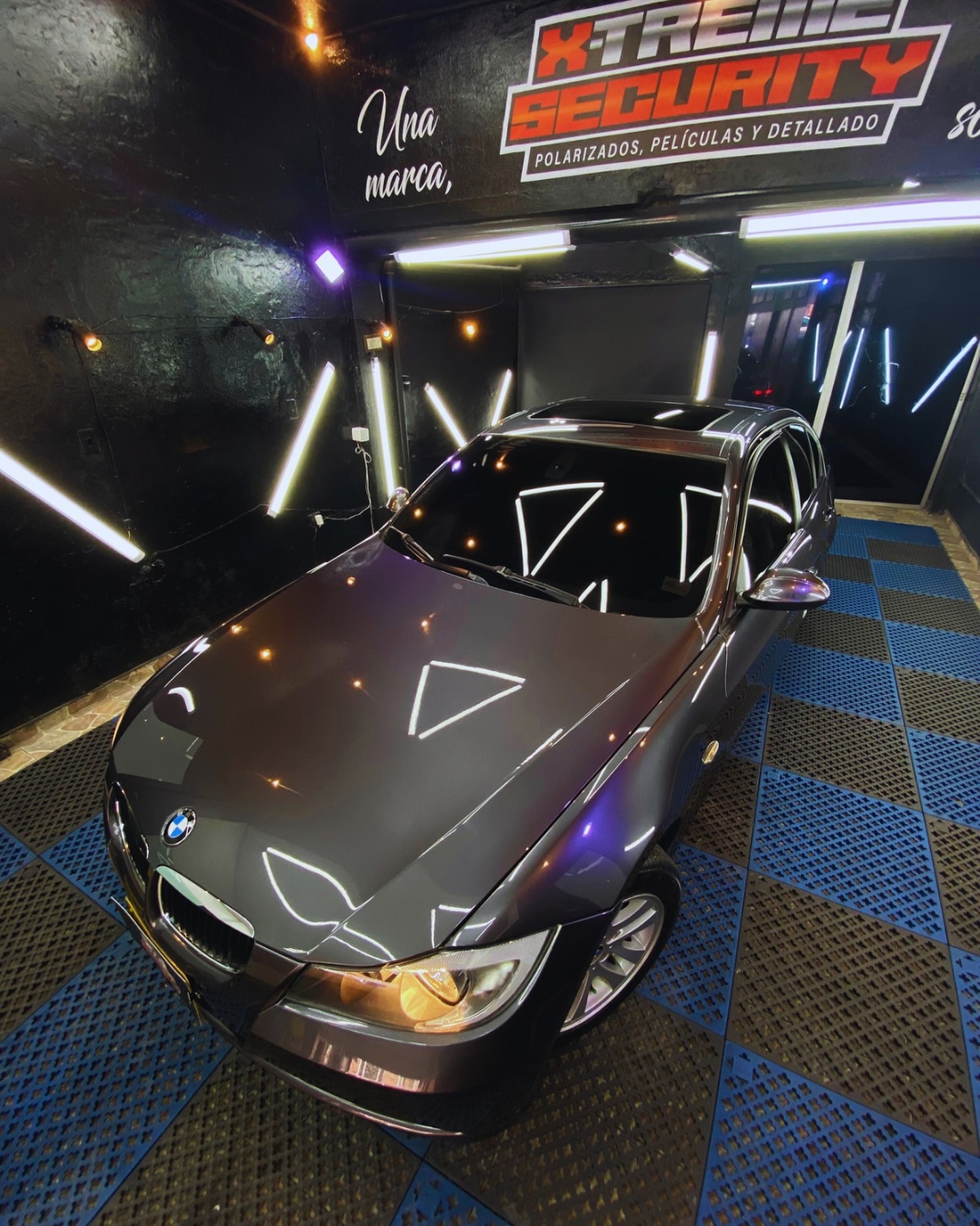 Showroom Polish